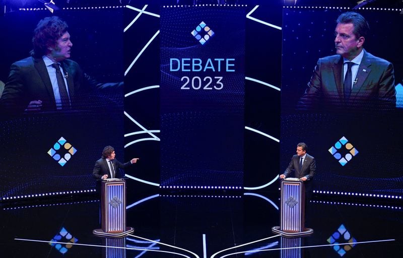 Debate entre Milei y Massa (Luis Robayo/Pool via REUTERS)