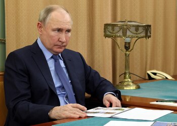 Putin abrió esta puerta como una estrategia para ganar tiempo y fortalecerse, señaló Kiev (REUTERS)