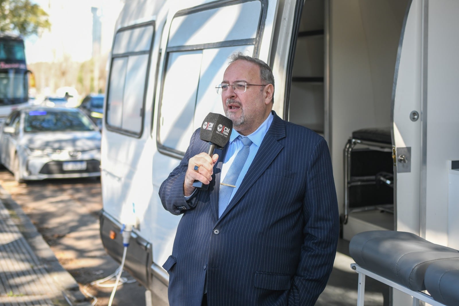 Javier Buján, presidente de la Cámara de Casación y Apelaciones en lo Penal, Penal Juvenil, Contravencional y de Faltas de CABA en la Sala de Entrevistas Itinerante que adquirió la Justicia porteña