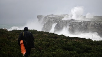 Ocho comunidades tienen activos avisos
