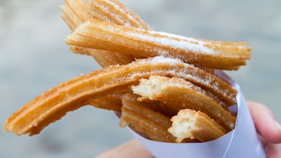 La histórica churrería de Pamplona que solo abre 14 días al año para celebrar San Fermín