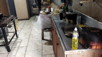 Así vivían cinco obreros sometidos