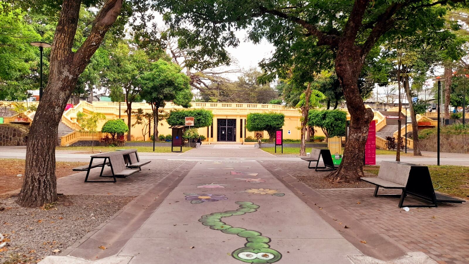 El aniversario comenzará en el área llamada Bebeteca, donde de 10:00 a 14:00 los niños podrán participar en un taller de creación de Tlali, la ardilla mascota del parque. (Parque Cuscatlán)