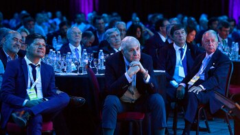 Varios de los miembros del comité ejecutivo de la UIA durante la conferencia industrial del año pasado, que también se realizó en el Centro de Convenciones