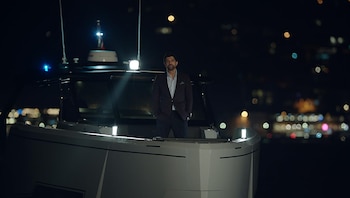 Engin Akyürek en 'Old Money'.