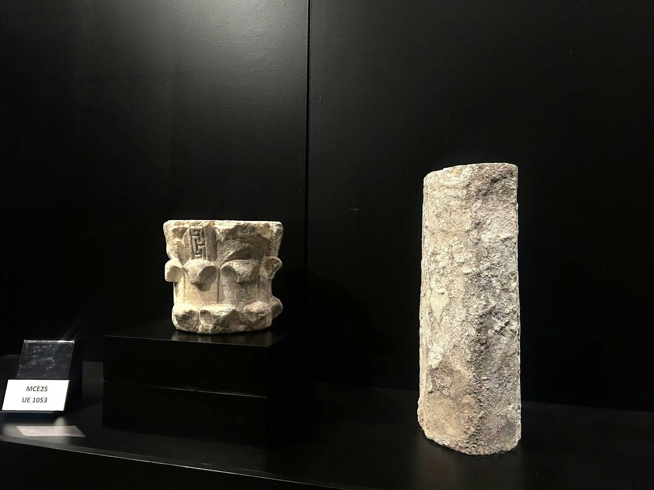 Descubren un capitel de hace mil años en los Baños Árabes de Elche (Alicante)