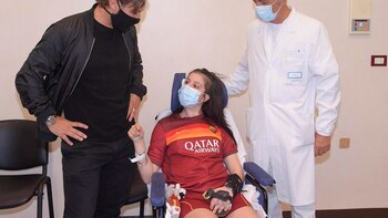 Conmovedor encuentro de Francesco Totti