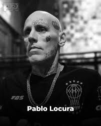 Estuvo en pareja con Coco, una hincha de Huracán, y tuvieron una hija: Mía