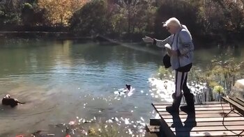 Susana junto a sus perros