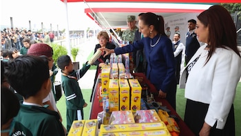 Sheinbaum recuerda que la mayor parte de las armas vienen de EEUU durante evento de “Sí al desarme, sí a la paz”. (Fotos: Presidencia)