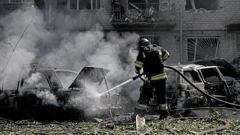 Al menos un muerto y varios heridos en una nueva ola de ataques masivos de Rusia sobre Zaporiyia