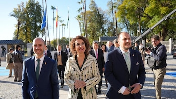 Montero pide a Moreno que