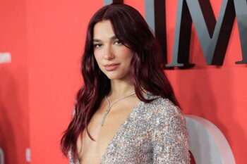 La británica Dua Lipa nació