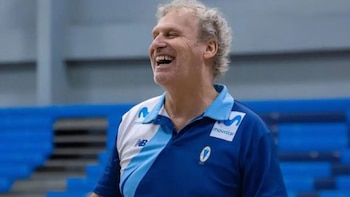 El pedido de Horacio Bastit, DT de Regatas Lima, para la Liga Peruana de Vóley 2026-27: “En los torneos europeos se hace”