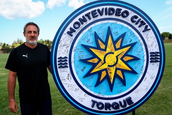 En la imagen un registro del entrenador del club uruguayo de fútbol Montevideo City Torque, Pablo Marini. EFE/Federico Anfitti/Archivo