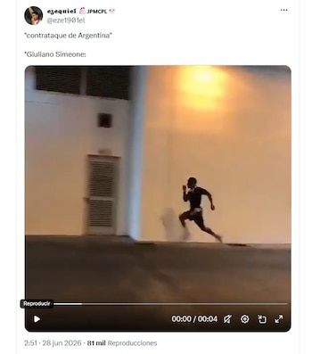 Publicación de red social con video de hombre corriendo frente a pared clara. Contiene texto "contraataque de Argentina" y mención a Giuliano Simeone