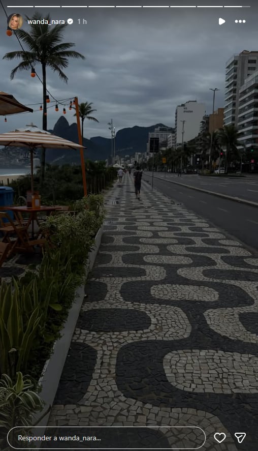 Las típicas veredas de la ciudad carioca fueron registradas en detalle por la empresaria en medio de su descanso con Martín Migueles (Instagram)