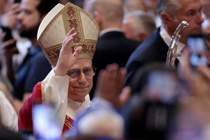 FOTO DE ARCHIVO-El papa León XIV celebra la Misa en la Solemnidad de los Santos Pedro y Pablo, Apóstoles en la Basílica de San Pedro, en el Vaticano. 29 de junio de 2025. REUTERS/Remo Casilli