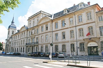 La cumbre reunió a estudiantes,