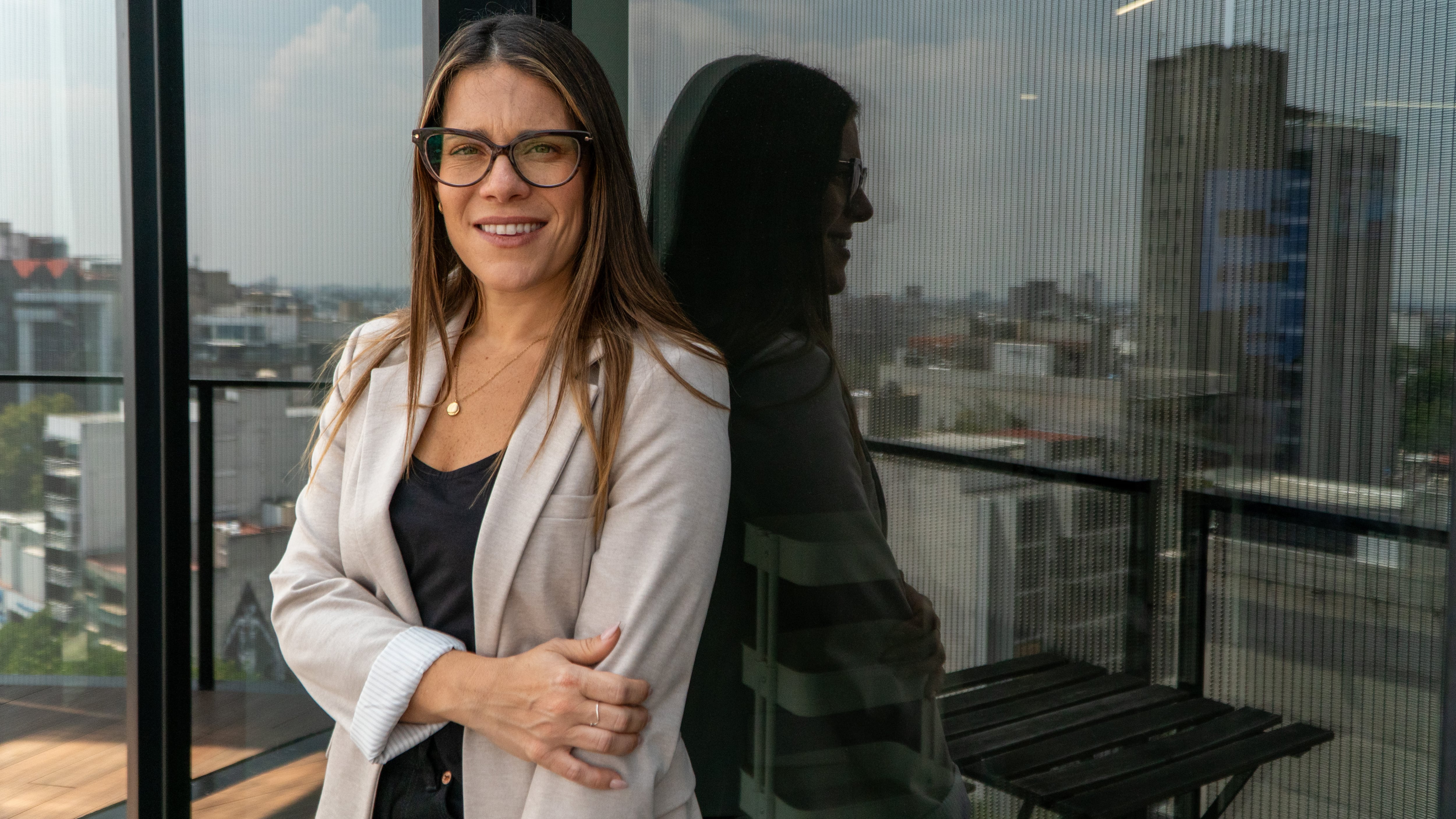 La psicóloga-influencer Marina Mammoliti visitó México presentando su nuevo libro