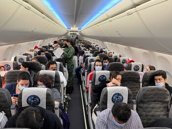 Mexicanos evacuados de Ucrania