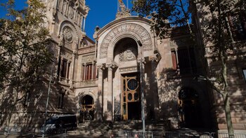 Piden orden de busca internacional para el acusado de violar a su hija en Esparreguera (Barcelona)