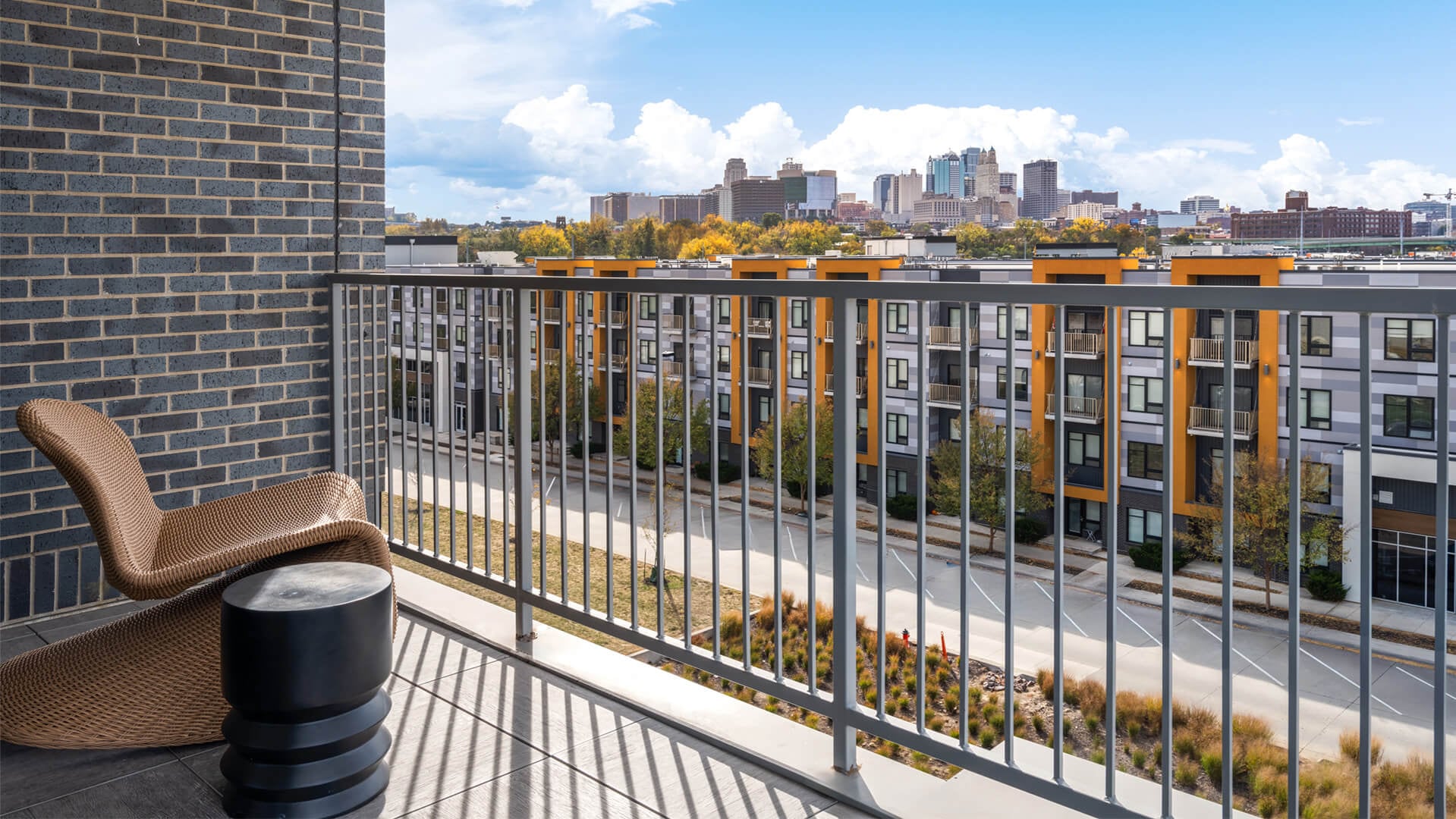 Una vista desde uno de los balcones de las habitaciones (Hotel Origin Kansas City)