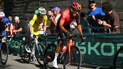 Etapa 4 del Tour de Francia: Tadej Pogacar ganador de la etapa, Egan Bernal protagonista manteniéndose en el top 10