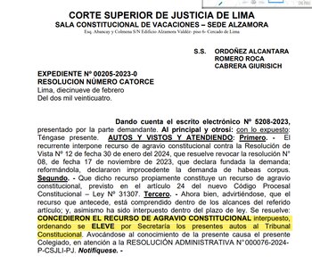 Resolución que eleva expediente al