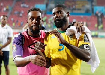 Bruno Ecuele Manga fue expulsado del seleccionado por el gobierno (Foto: Reuters/Mohamed Abd El Ghany)