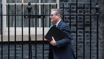 Reino Unido convoca al embajador