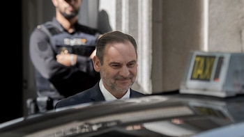 Ábalos se suma a Koldo