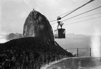 Un teleférico alrededor de 1940