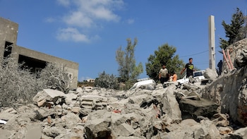 Mueren dos adolescentes de 17 años por un bombardeo de Israel contra el sur de Líbano pese al alto el fuego