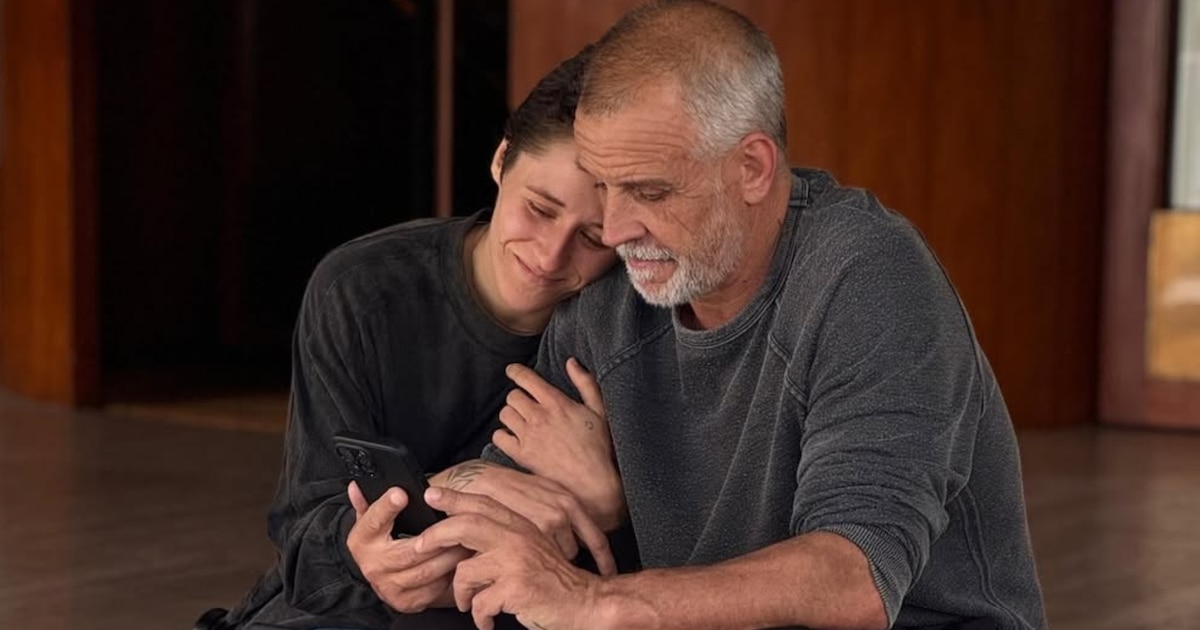 Chef estrella de TV sufre colapso en ascenso al volcán Lanín y lucha por su vida