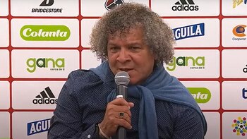 Alberto Gamero en rueda de