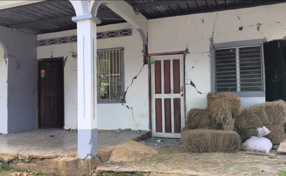 Fachada de la residente de Elena Barría, ubicada en la comunidad de Macaracas, provincia de Los Santos. (Instagram Álvaro Alvarado)