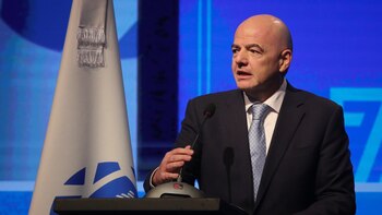 La FIFA financió para el