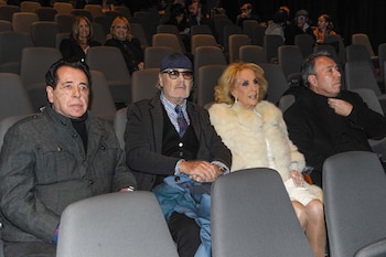 Todas las estrellas juntas para celebrar junto a Luis Scalella los 90 años de Argentina Sono Film