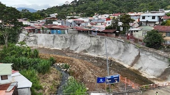 Costa Rica: La CNE obtiene por primera vez la Bandera Azul Ecológica en construcción sostenible