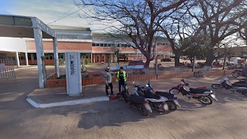 Horror en Corrientes: una adolescente llegó golpeada a su escuela y le contó a una maestra que su papá la violaba