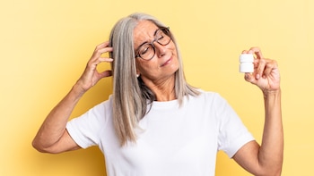 Vitamínicos para adultos mayores (Freepik)