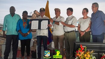 Gustavo Petro y Francia Márquez anunciaron en 2023 una inversión inicial de más de 41.000 millones de pesos para la obra del estadio Marino Klinger - crédito Alcaldía de Buenaventura