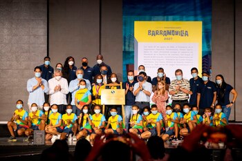 Fotografía cedida hoy por la