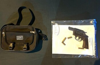 En poder del detenido se