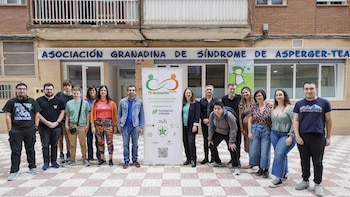 Fundación Unicaja y Asperger Andalucía fomentan la inserción laboral de 150 personas con autismo