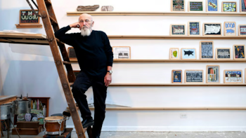 Murió Rafael Ferrer, el artista puertorriqueño que derritió hielo en el MoMA y desafió al mercado del arte durante seis décadas
