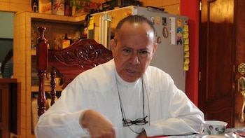 Denuncian retención policial de monseñor Abelardo Mata, uno de los críticos más fuertes de Daniel Ortega