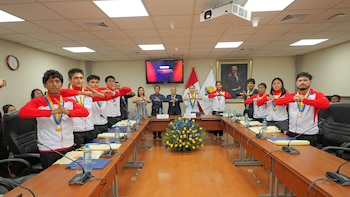 Campeones peruanos de Wushu son reconocidos en el Congreso tras lograr medallas internacionales