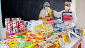 Bolsas de arroz, lentejas y